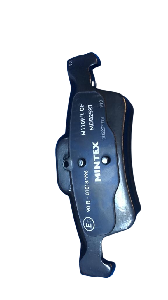 Car Brake Pads - Black 5x5x5 Ft Model No: 564654111 | Long Working Life 5 Kg Weight Suitable For Bmw Mercedes Audi And Volvo