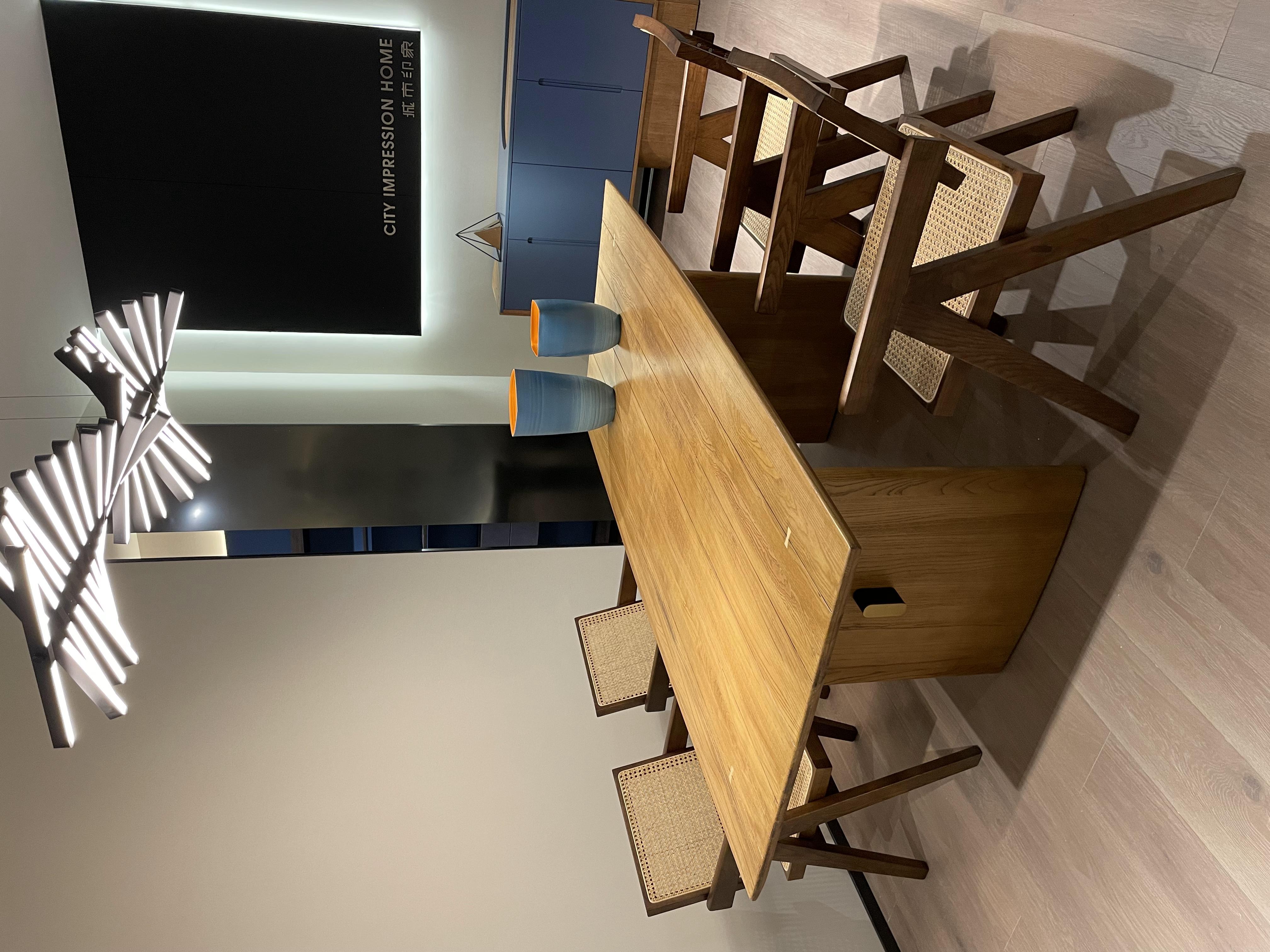 Dinning Table Solid Wood Veneer Rectangle 8 Seater - Dimensions: 200*90*75 Centimeter (Cm)