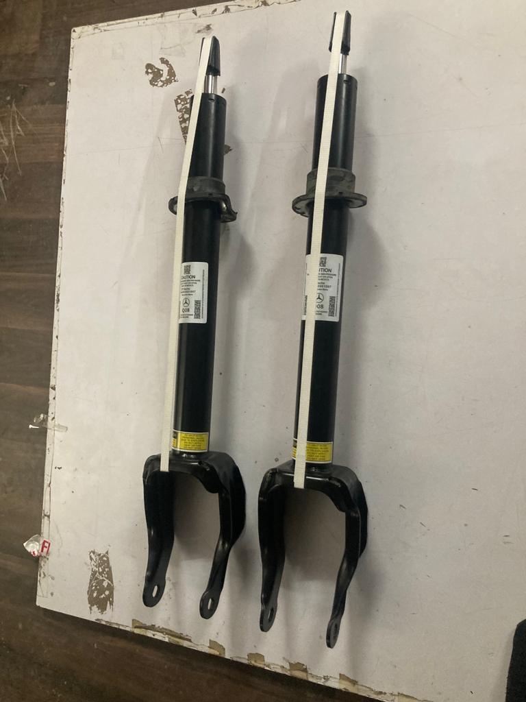 Airmatick Valve - Iron, 5x5x5 Inches | Black, Long Working Life, 10 Kg, Model No 445645445552