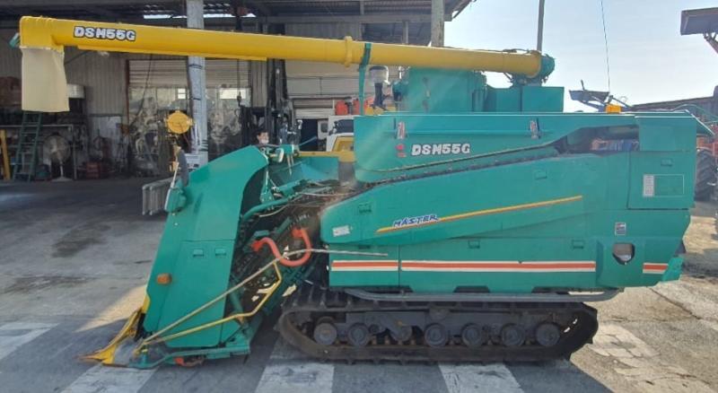 Half Field Combine Machines - Color: Yellow