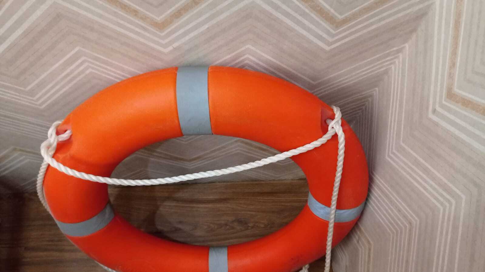Life Buoy Ring - Durable 5" Thick, 18" Inner Diameter | High Visibility Orange, Ideal For Pools & Industrial Use