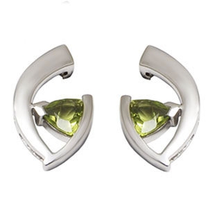 Small Silver Earrings In Peridot Earring Gender: Women