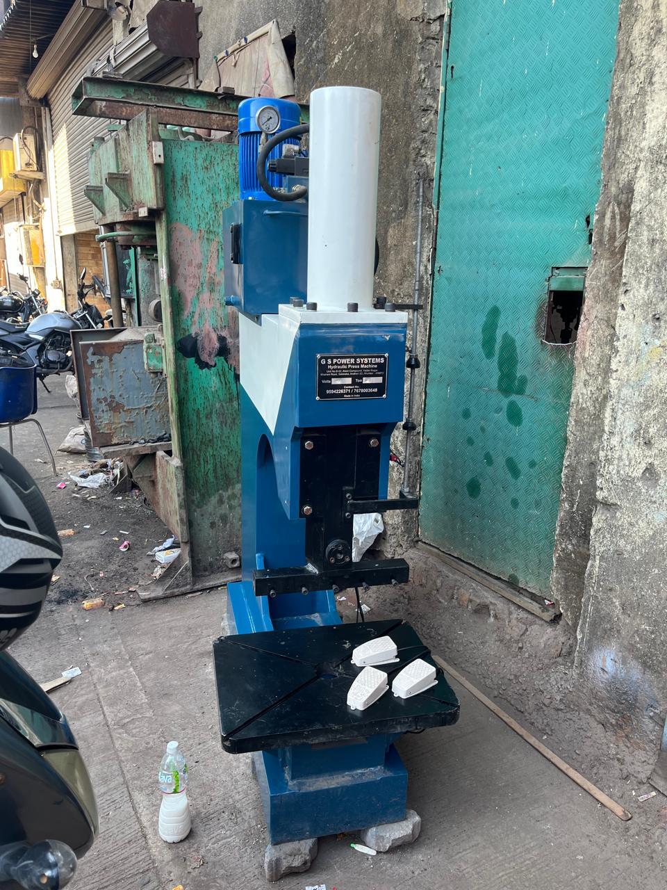 Hydraulic Press Bending Press - Color: Blue