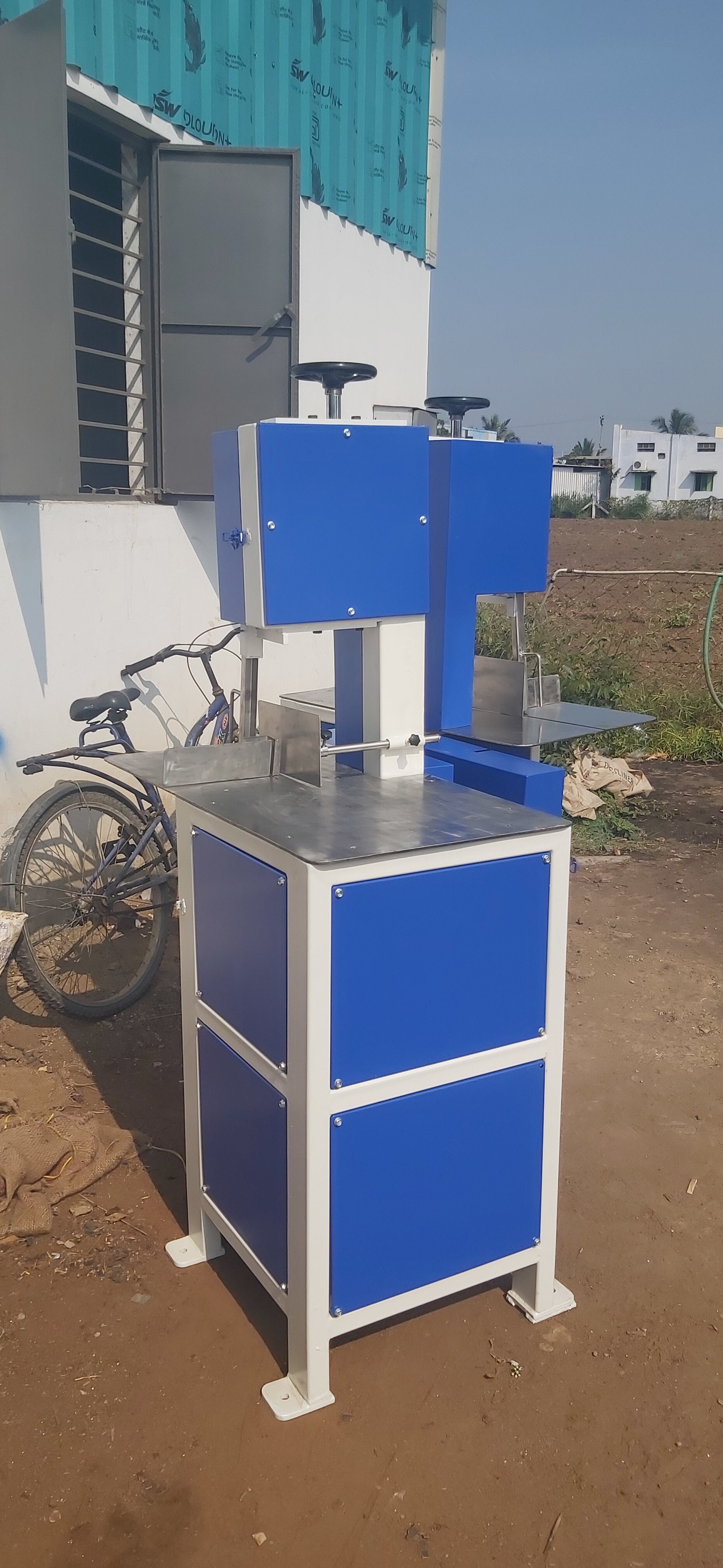 Fish Cutting / Slicing Machine - Material: Stainless Steel