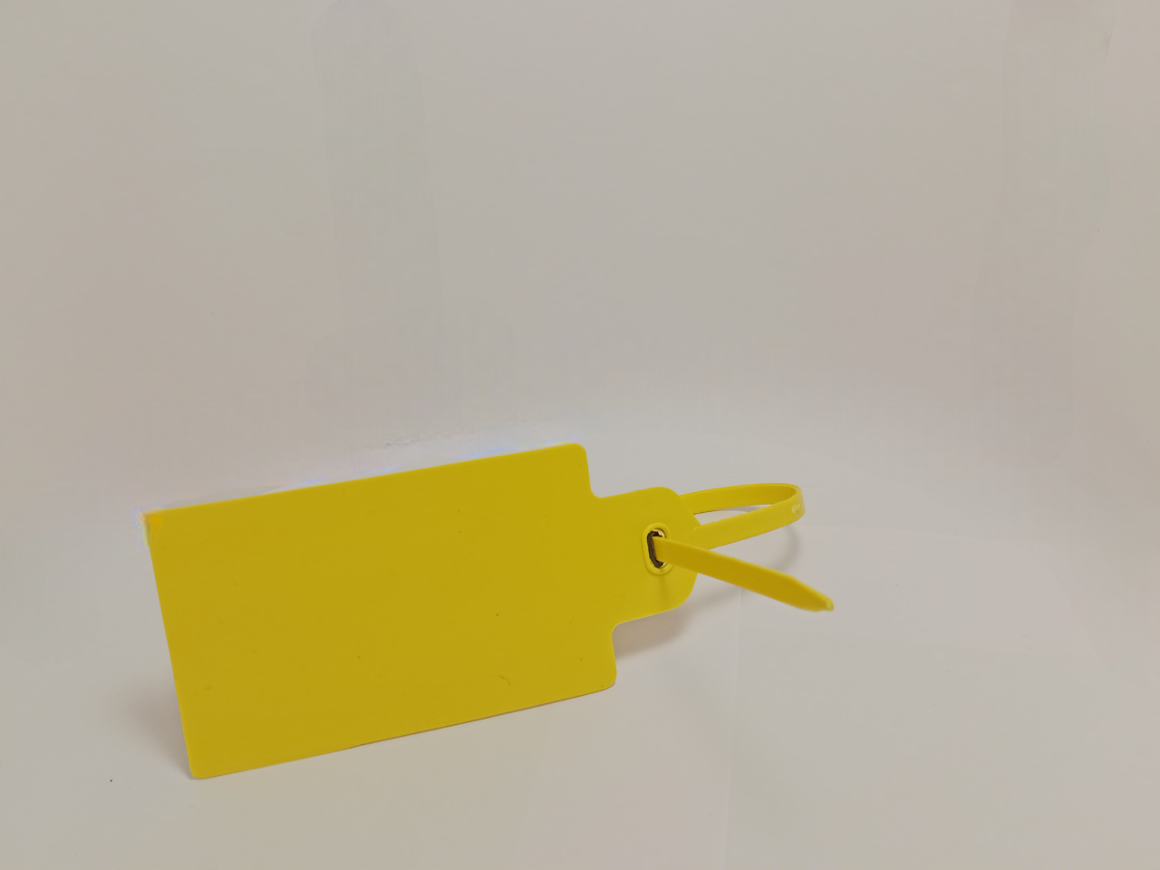 Ecs 03 16inch Broad Flap Metal Lock Security Seal - Plastic, 396mm Length, White Color, Round Shape, 7.1mm Width | Ideal For Secure Sealing And Detailed Labeling