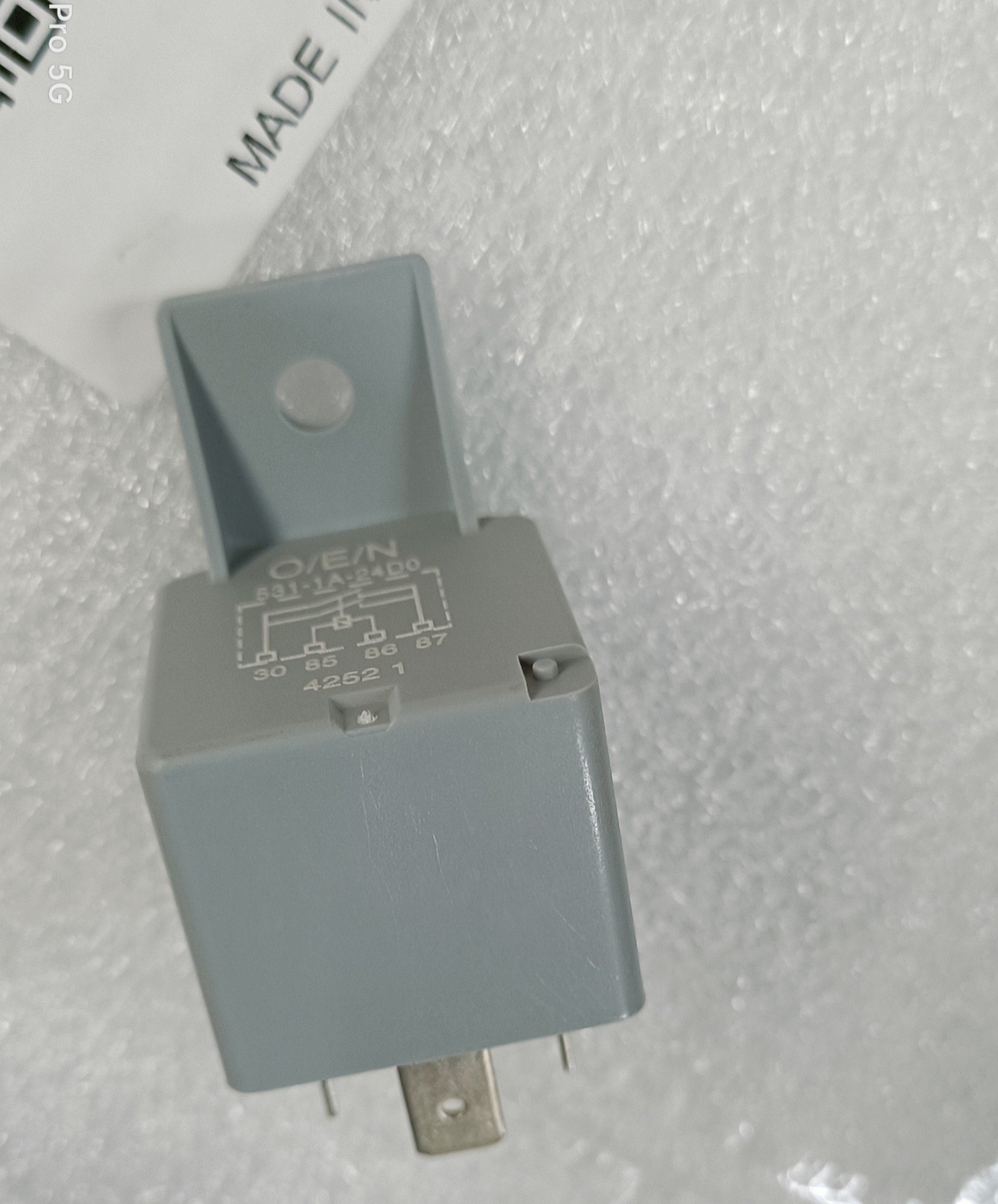 Oen Relay - Material: Plastic