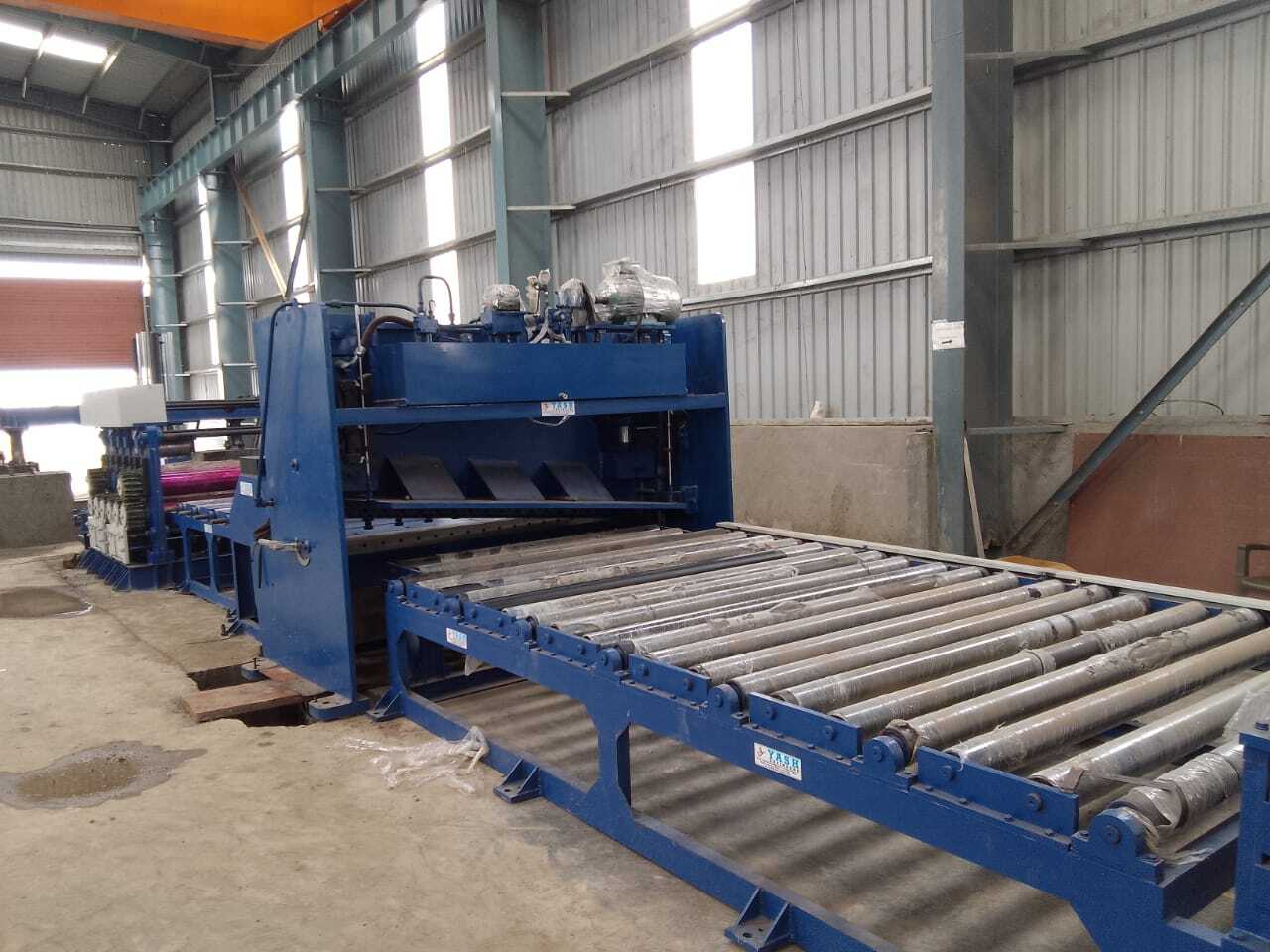 Stainless Steel Coil Cut To Length Line Machine - 30 Ton Capacity, 3mm X 1550mm Dimensions, Electric Drive, Full Automatic Operation, High Efficiency, Low Energy Consumption, Automatic Feeding, Low Noise