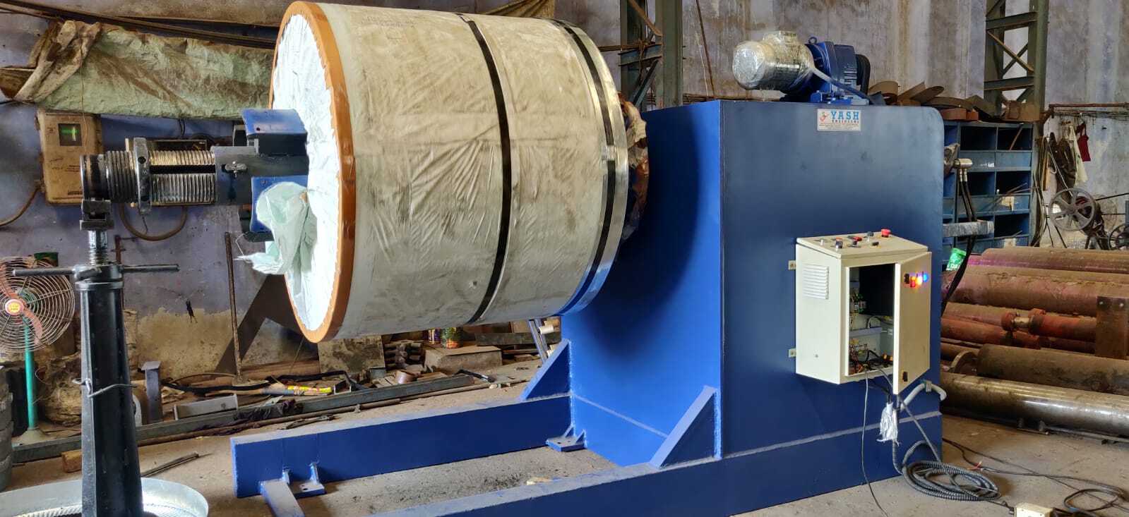 15 Tons Hydralic Decoilar - Automatic Grade: Automatic