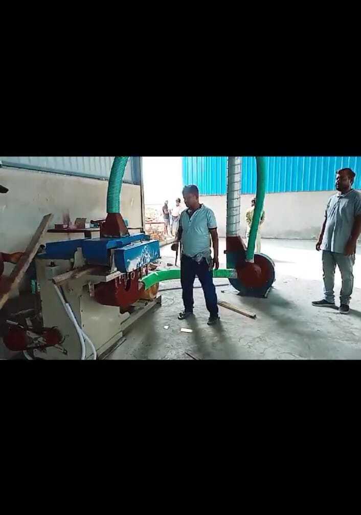 Cyclone Dust Collector - Stainless Steel, Automatic Operation | Efficient Dust Collection For Plywood Ripsaw Machinery