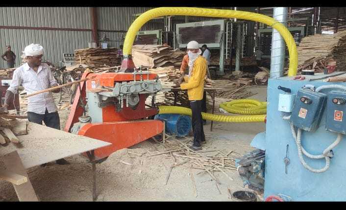 Cyclone Dust Collector - Stainless Steel, Automatic Operation | Efficient Dust Collection For Plywood Ripsaw Machinery