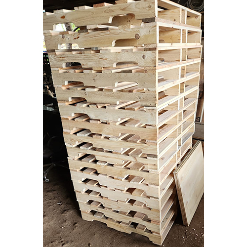 Wooden Packaging Pallets - High-quality Wood, Foldable Box Design, Brown Color, Double-faced Style, 2-way Entry, Customizable Sizes, Ideal For Food And Beverage, Retail, Manufacturing Industries