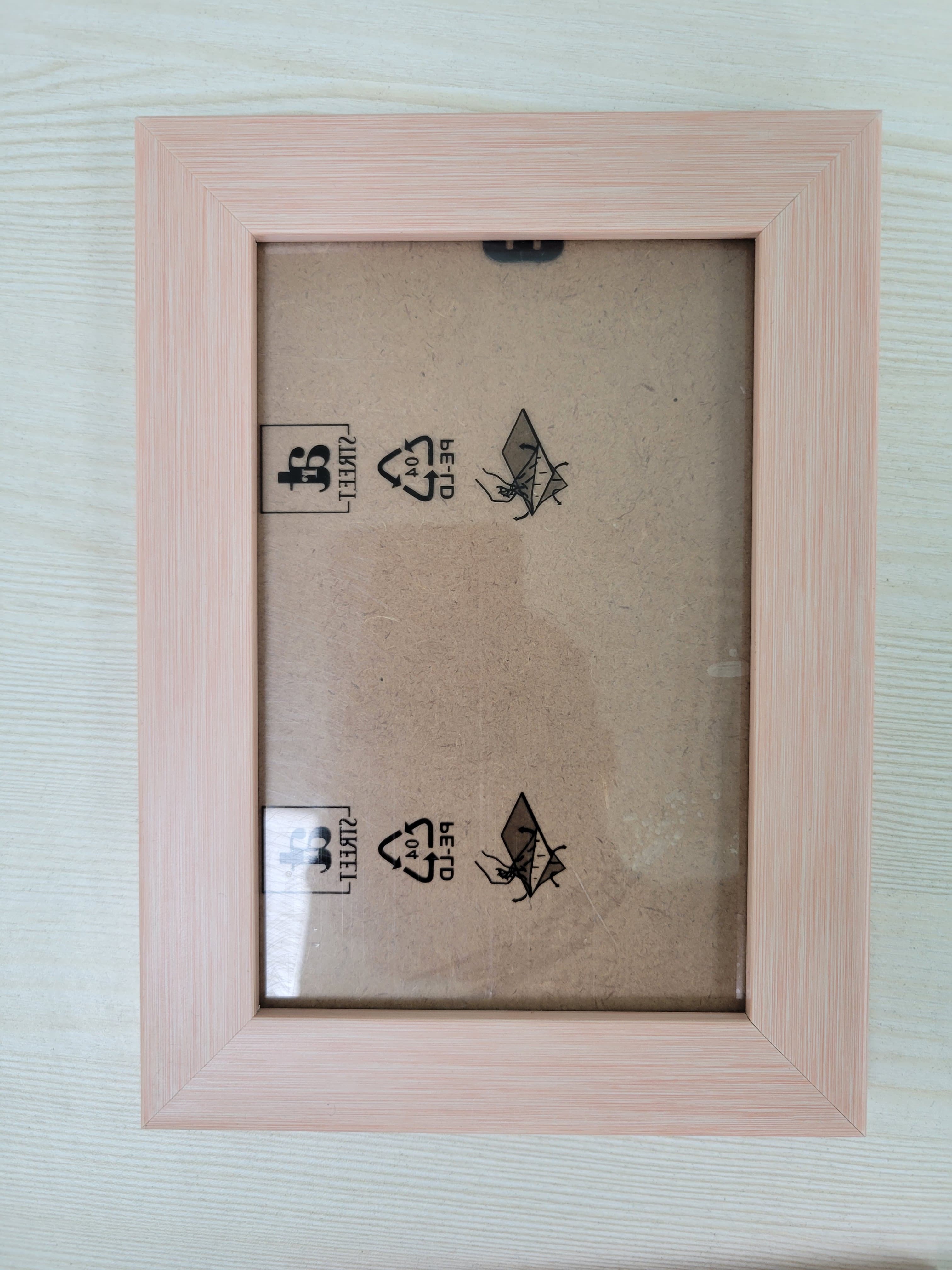 Synthetic Wood Table Photo Frame - 4x6 Inches | Modern Design, Unbreakable Plexi Glass, Customizable Options, Easy Maintenance, Eco-friendly Materials
