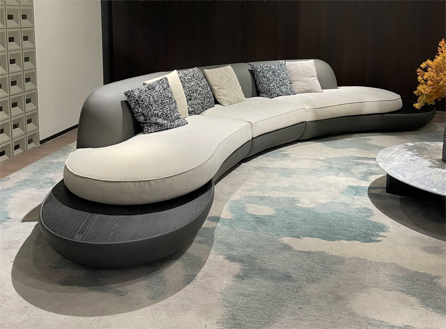 Leather Fabric Sofa Curve Sofa High End Furniture - Dimension (L*w*h): A Seat: 200*140*77cmMid Seat:125*108*77cmB Seat: 160*120*77cm  Centimeter (Cm)