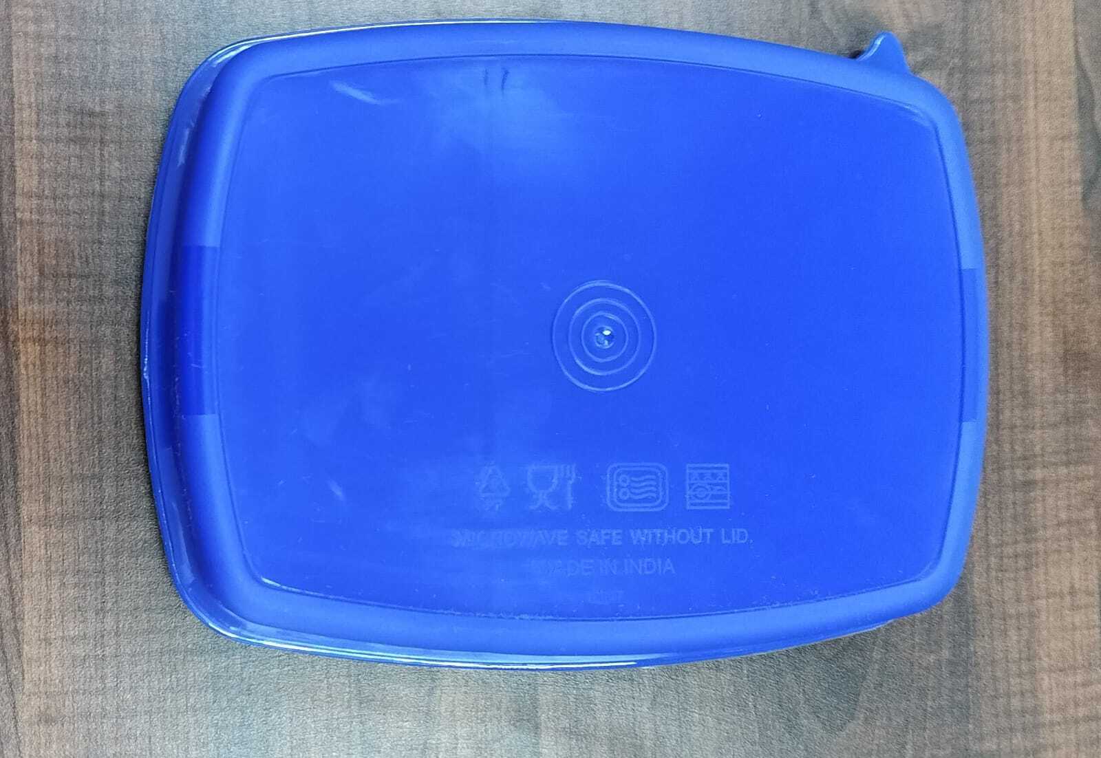 Lunch Box - Color: Blue