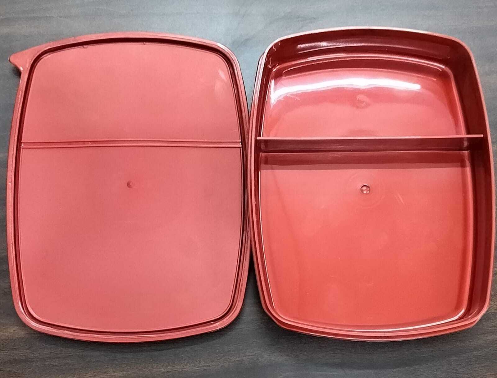 Lunch Box - Color: Blue