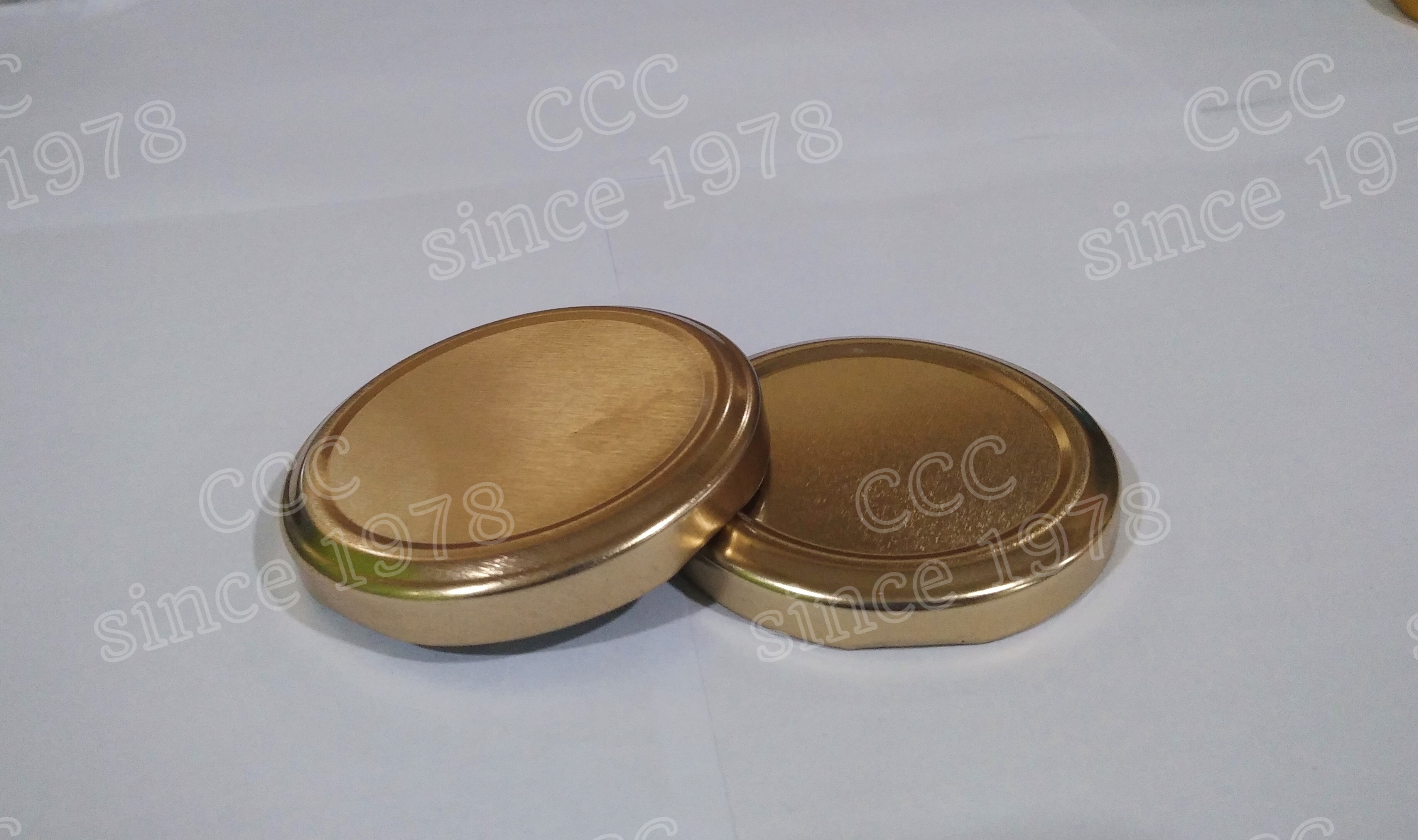 53mm Plain Gold Lug Caps - Color: Gold/silver