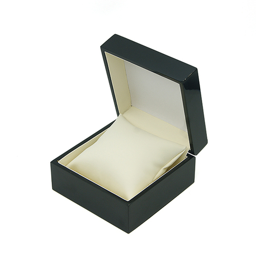 "Miss Daisy" Domed Top Glossy Lacquerring Wooden Watch Box, Bangle Box, Gift Box - Design: Modern