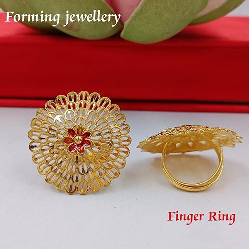 Ladies Finger Ring - Color: Golden