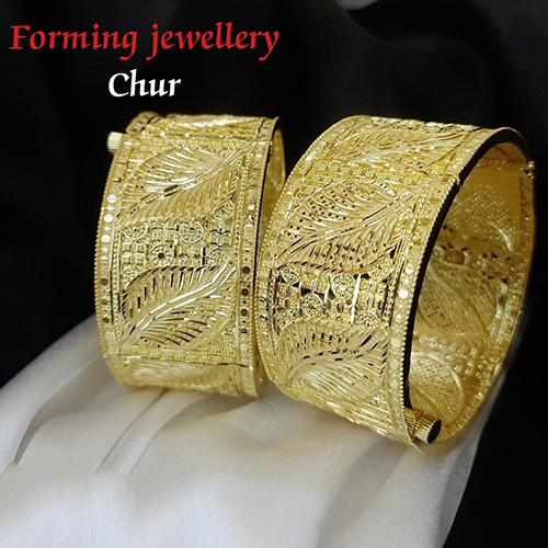 Ladies Chur Bangles - Color: Golden