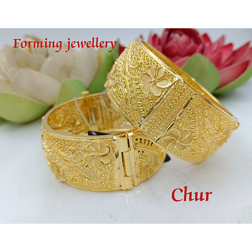 Ladies Chur Bangles - Color: Golden