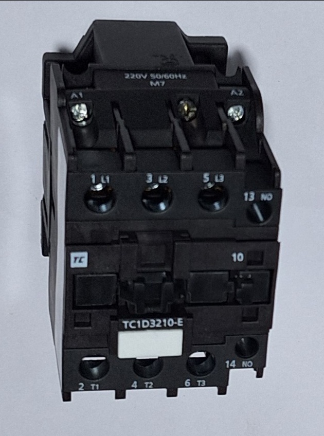 C&s Contactor - Color: Black