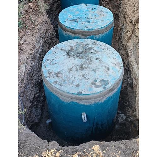 Collecting And Processing Tank - Mild Steel, Efficient Water Treatment Solution, Blue Color With Versatile Connections
