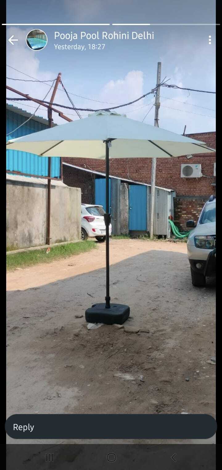 Center Umbrella - Color: Green