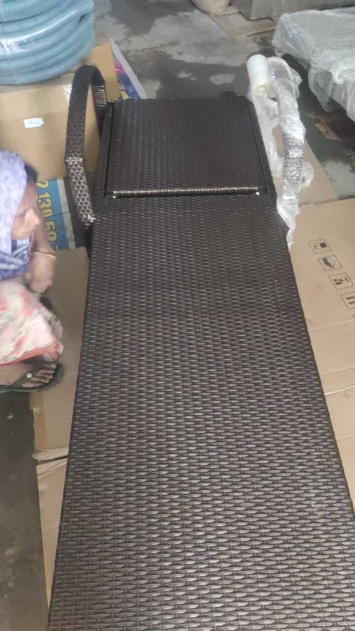 Pvc Rattan Lounger - Application: Pool