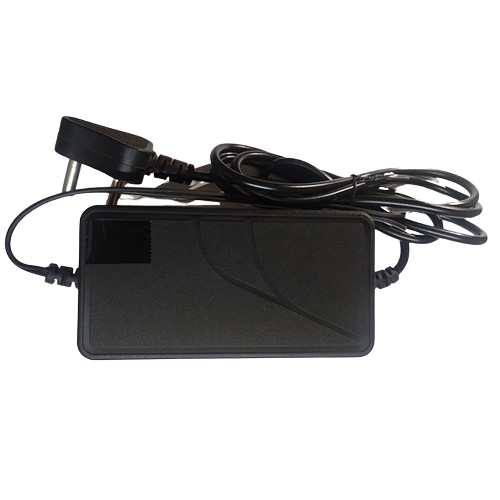 Liner Desktop Adaptor - Stainless Steel & Pvc | High Efficiency, Multiple Outputs, Single Phase, Rated Power 150-250 V, Compact Design