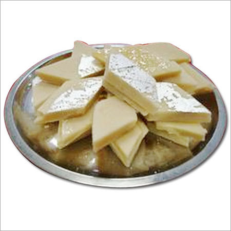 बादाम कतली