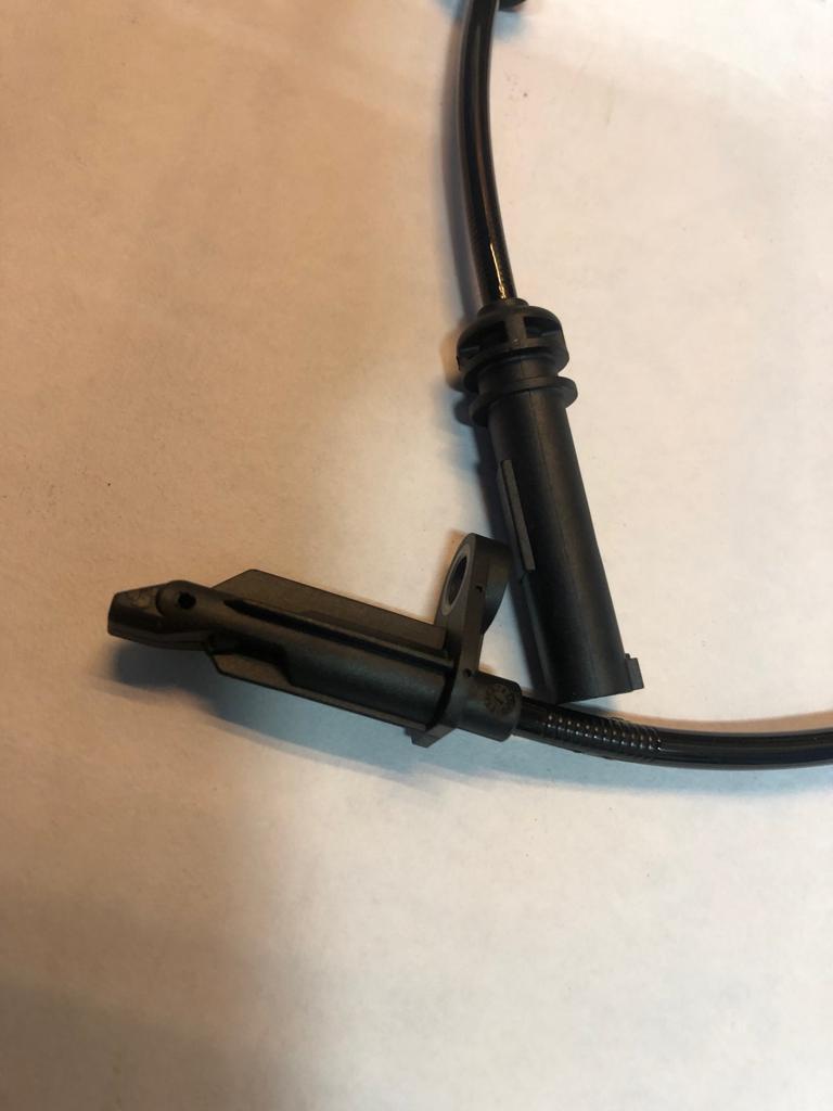 Front Brake Pad Sensor For Bmw E90 3 Series - Color: Black