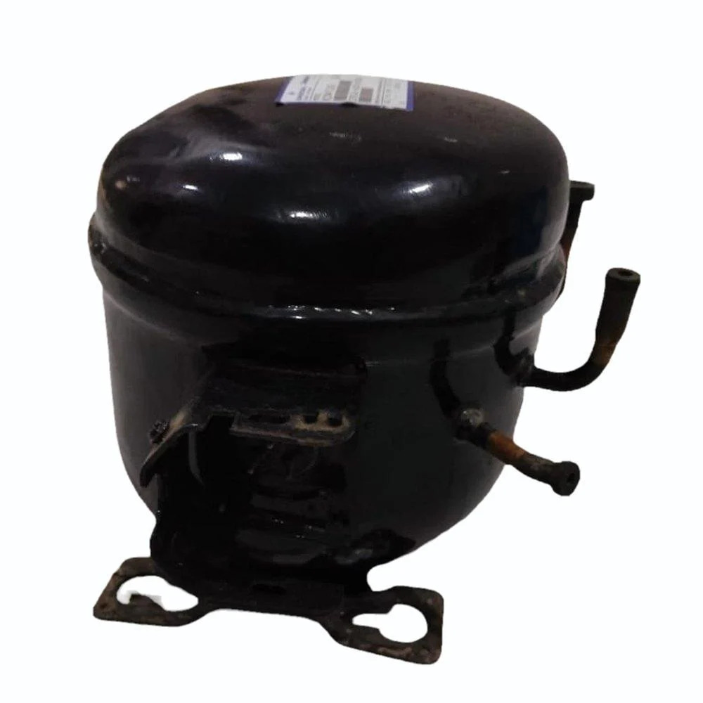 Deefridge Compressor - Kcn-411 Lag, 12kg Weight, Water Cooled, Silent Operation, Black Color, 1 Year Warranty, Reciprocating Type, Voltage 240v