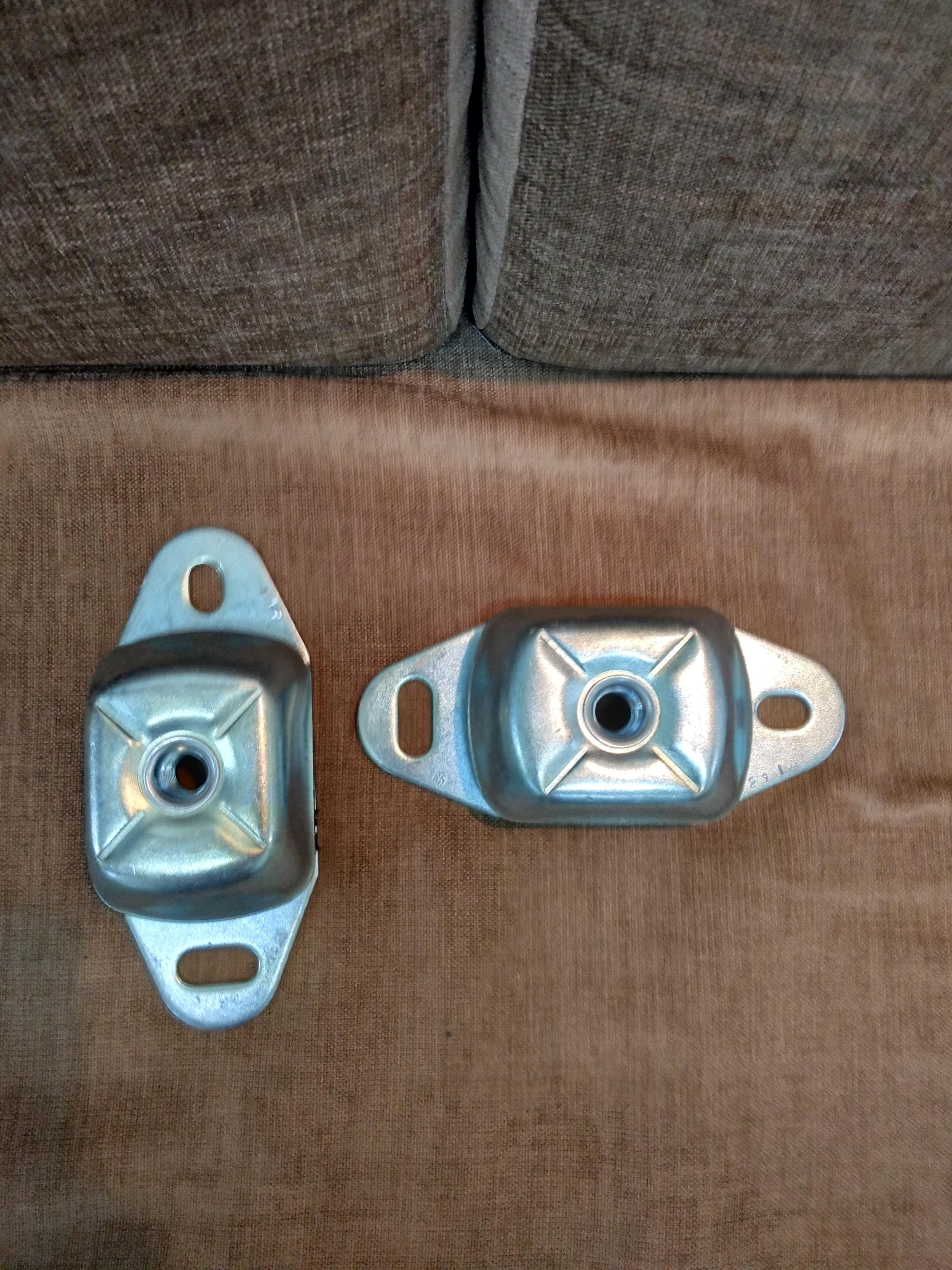 Silent Marine Mounts - Rubber And Steel, 183mm Length X 75mm Width X 50mm Height, Silver Color - Vibration Isolation With Fail Safe For Marine Engines And Mobile Applications