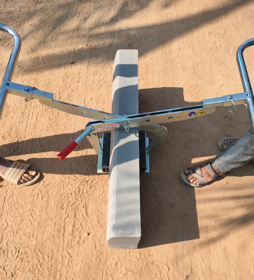 Kerb Stone Laying Clamp - Color: Silver