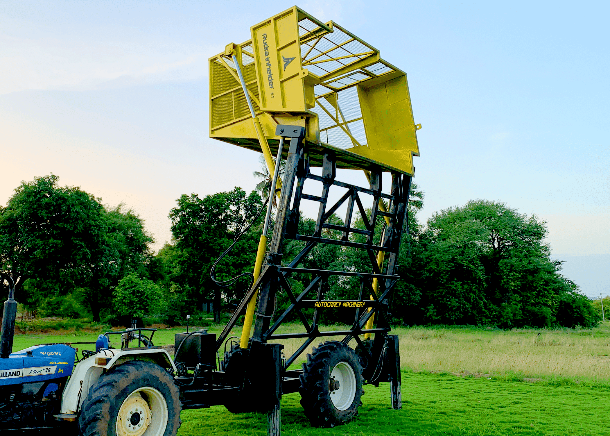 Rudra Infielder 5.5 T