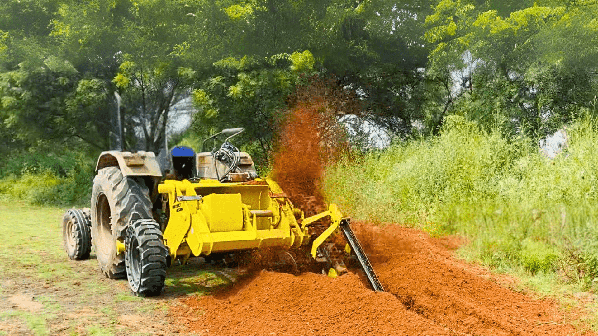 Rudra 100 Xt - 4.2m L X 2.2m W X 1.3m H, 1700 Kg | Versatile Pipeline Trencher With Precision Trenching And Tractor Pto Attachment