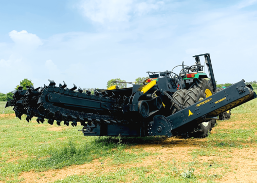 Triple Chain Trencher - 5.2x2.8x1.7m, 3300kg | High-Capacity Up to 950mm Width, 1500mm Depth, Advanced Conveyor System