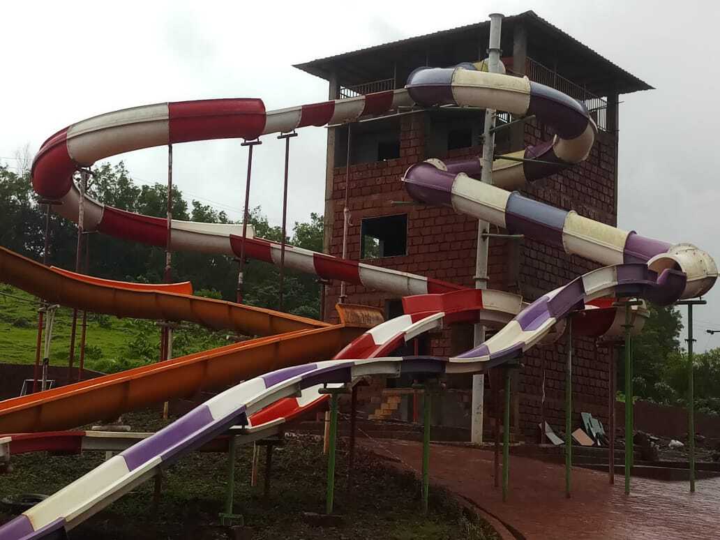 Wave Body Slide - Dimension (L*w*h): 700 Millimeter (Mm)
