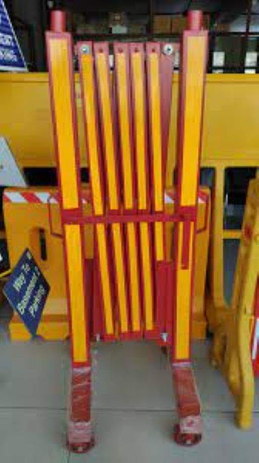 Foldable Plastic Expandable Barrier - Color: Red