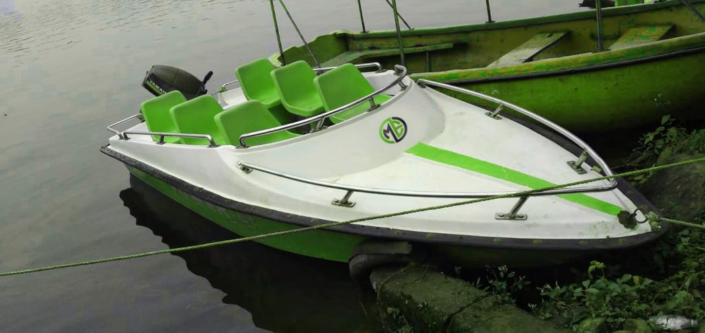 Speed Boat 6 Seater - Engine Type: Outboard