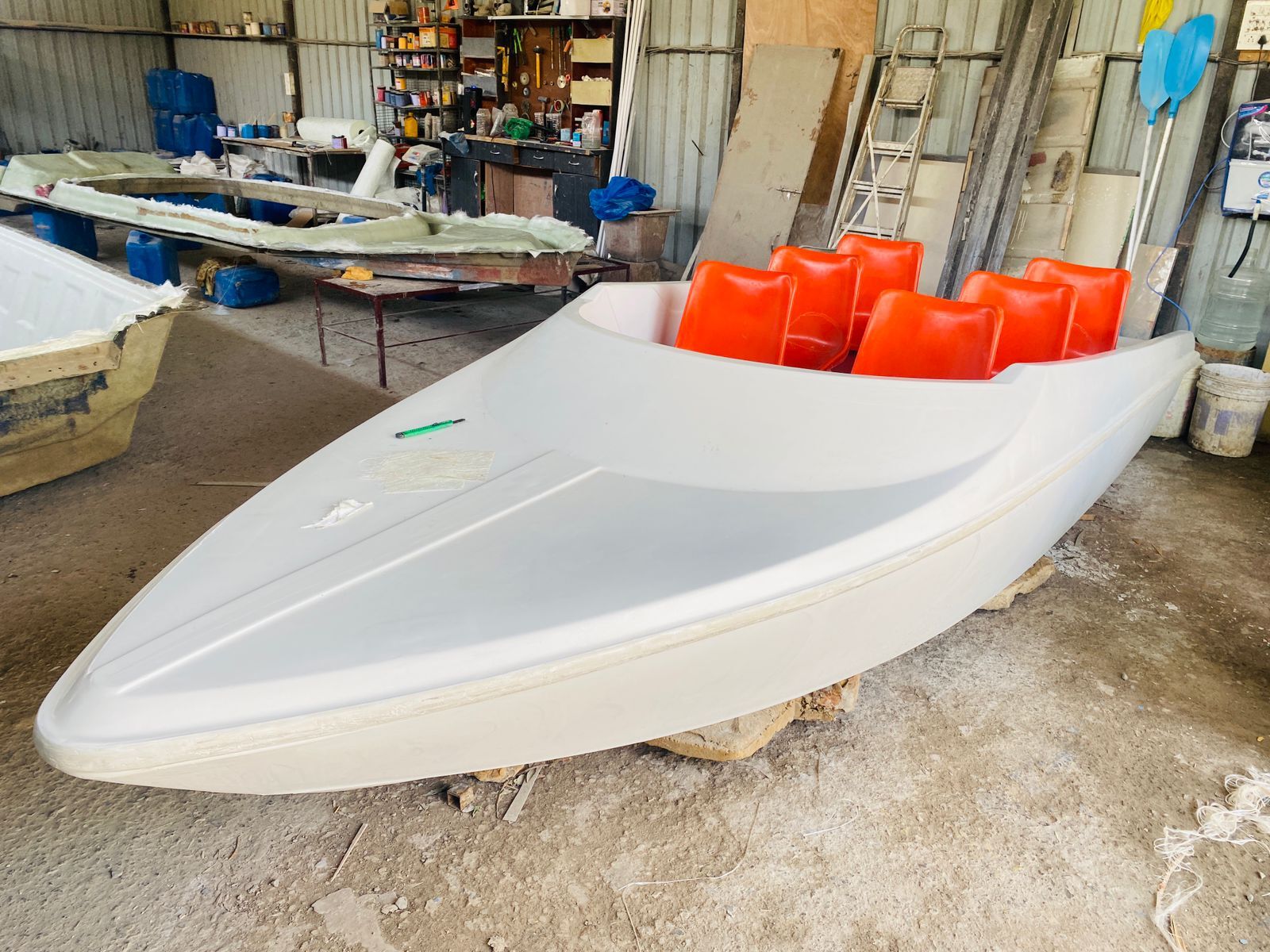 Speed Boat 6 Seater - Engine Type: Outboard