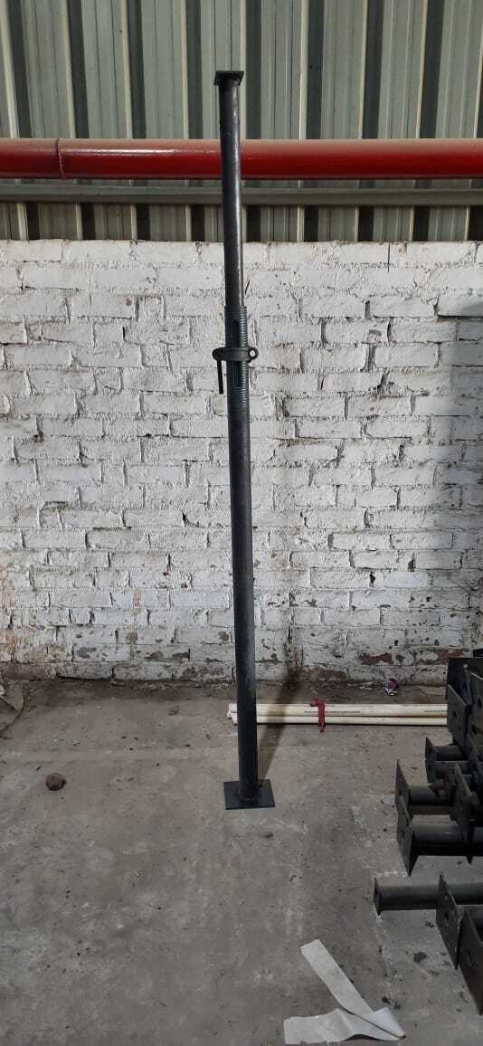 Prop Sleeve With Handle Nut