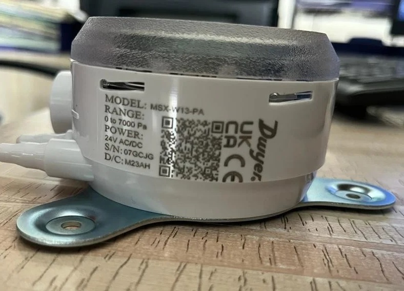 Dwyer Msx-u12-in Differential Pressure Transmitter