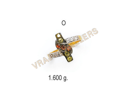 आकर्षक महिलाओं की अंगूठी O