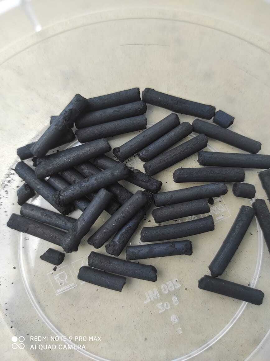 Charcoal Pellet Machine - Automation Grade: Semi Auto