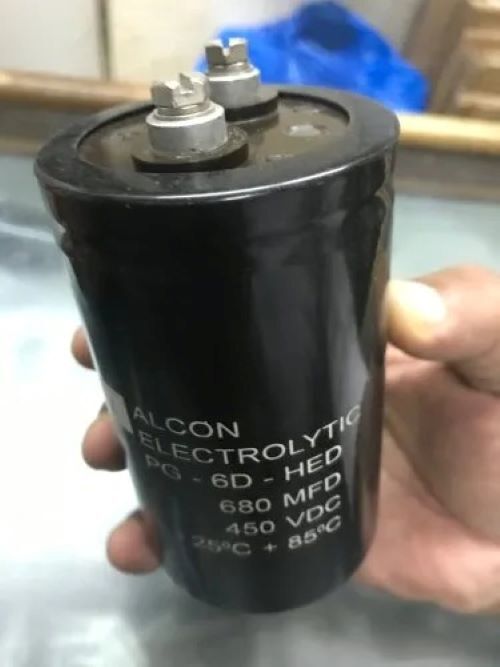 Aluminum Electrolytic Capacitor - 680mfd, 450 Vdc | High Capacity For Efficient Energy Storage And Reliable Performance