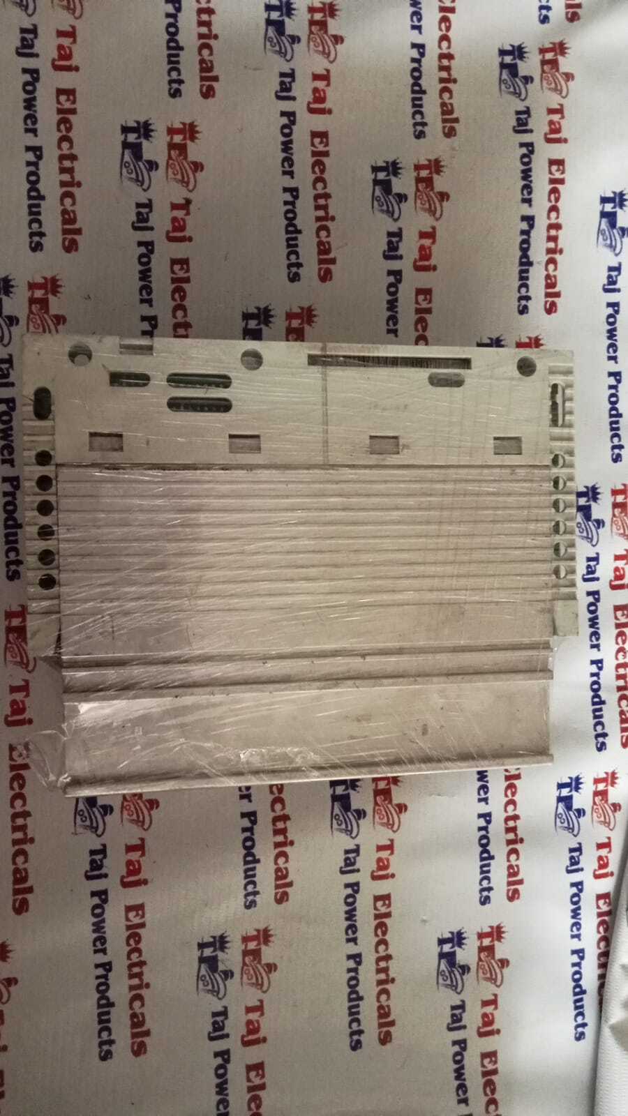 Lenze E82ev751-2c Inverter Drive