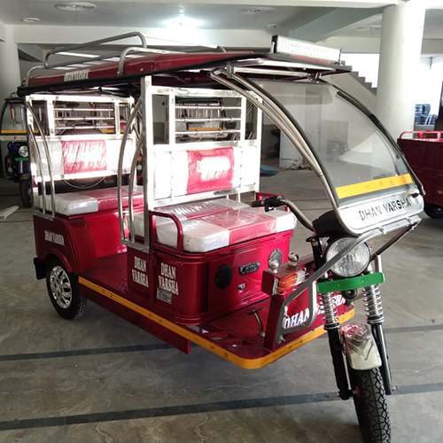 Dhan Versha E Rickshaw - Charger Type: Smart Automatic Charger