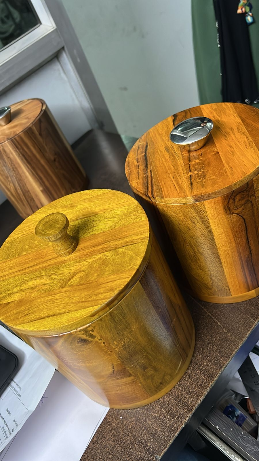 1.5 Liter Wooden Ice Bucket - Material: Stainless Steel