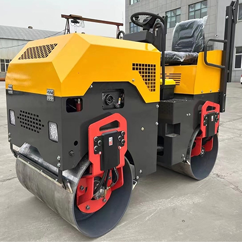 Mini Ride On Vibratory Roller - Automatic Grade: Manual